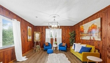 231 Cheek Rd in Clover, SC - Building Photo - Building Photo