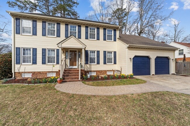 property at 832 Chalbourne Dr