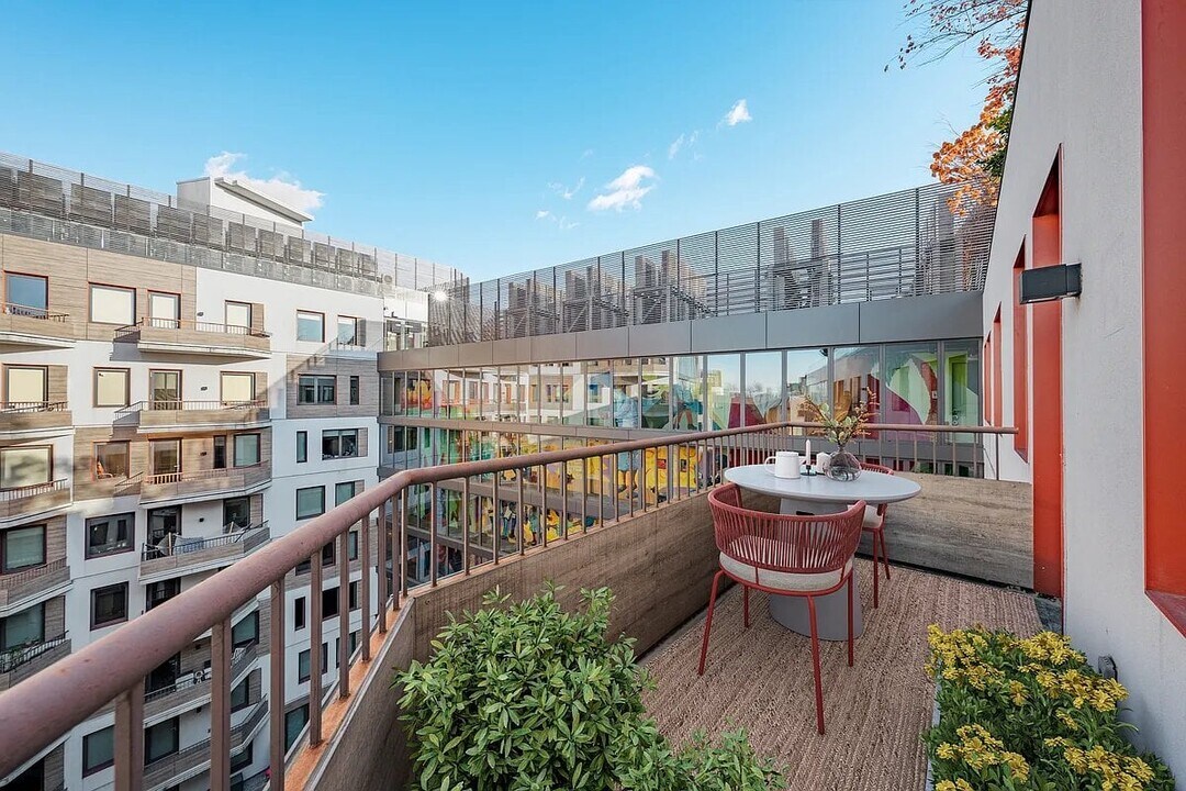 123 Melrose St, Unit 551 in Brooklyn, NY - Foto de edificio