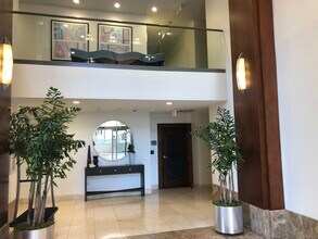 388 E Ocean Blvd, Unit 601 in Long Beach, CA - Building Photo - Building Photo