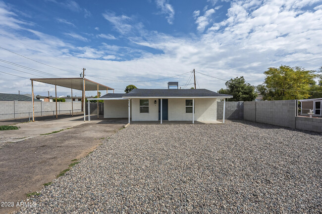 5039 N 18th Ave in Phoenix, AZ - Building Photo - Building Photo