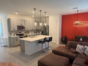 1553 Discovery St in Davenport, FL - Building Photo - Building Photo