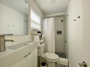 1121 NE 1st Ave. in Fort Lauderdale, FL - Building Photo - Building Photo