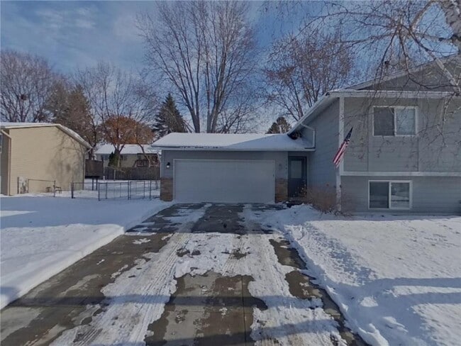 property at 1442 Laurel Ave