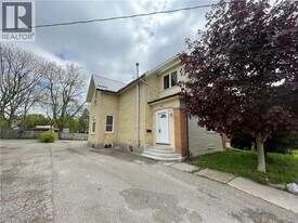 49 Madison Ave N in Kitchener, ON - Building Photo