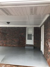 1364 Stoneham Ct in Atlanta, GA - Building Photo - Building Photo