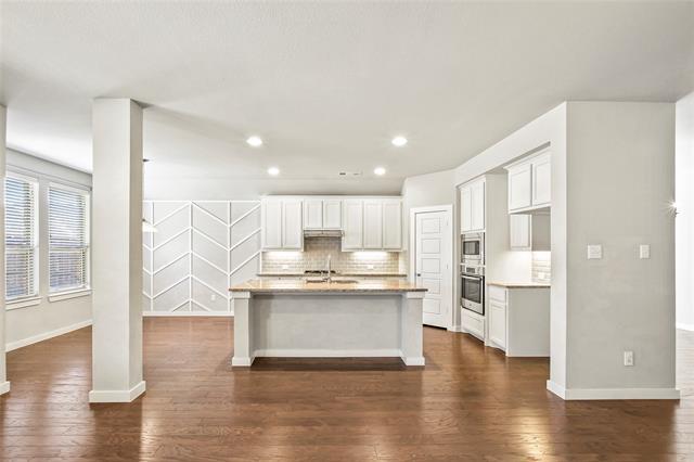 property at 4132 Lightstone Ln