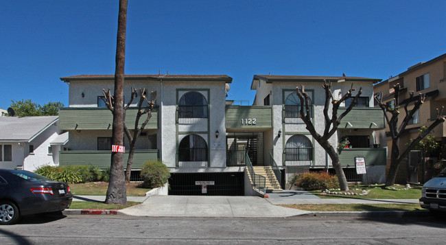 1122 Linden Ave in Glendale, CA - Foto de edificio - Building Photo