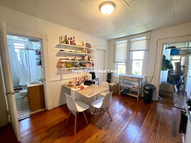 254 Windsor St, Unit 3L in Cambridge, MA - Building Photo - Building Photo