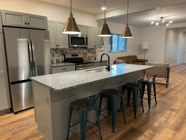 81 Murray St, Unit 1