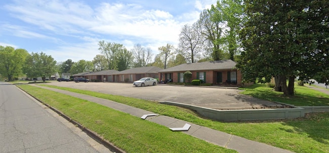 property at 105 S 16th St