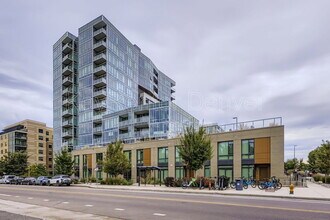 4200 W 17th Ave in Denver, CO - Building Photo - Building Photo