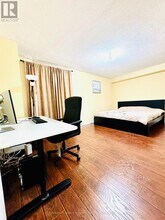 21-1221 Knightsbridge Rd in Brampton, ON - Building Photo - Building Photo