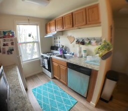 370 S Highland Ave in Pittsburgh, PA - Building Photo - Building Photo