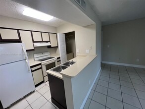 1249 SW 46th Ave-Unit -1407 in Pompano Beach, FL - Building Photo - Building Photo