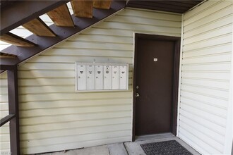 53 Wells Ct in Hampton, VA - Building Photo - Building Photo