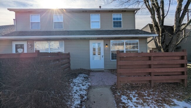 property at 859 Kerns Dr NE