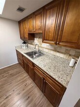 4702 Michael Ct in Tampa, FL - Building Photo - Building Photo