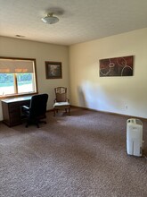 1099 N County Road 300 E, Unit Basement in Danville, IN - Building Photo - Building Photo