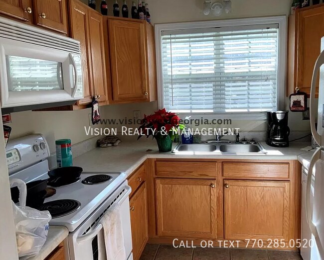 129 Kaiser St in Bremen, GA - Building Photo - Building Photo