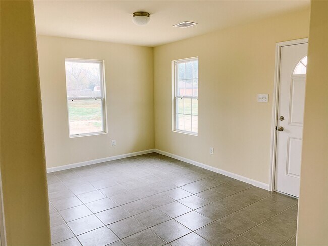 8421 W 1st St in Needville, TX - Building Photo - Building Photo