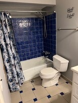 7610 Woodview St in Westland, MI - Building Photo