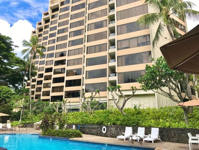 property at 555 Hahaione St