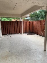 2161 Orange Grove Dr in Davie, FL - Building Photo - Building Photo