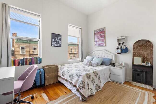 709 Willow Ave in Hoboken, NJ - Building Photo - Building Photo