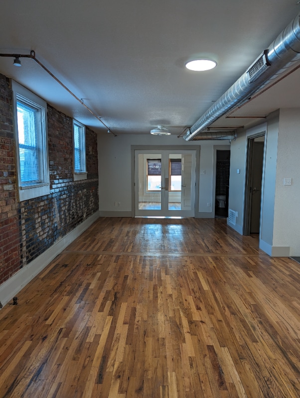property at 625 S Union Ave
