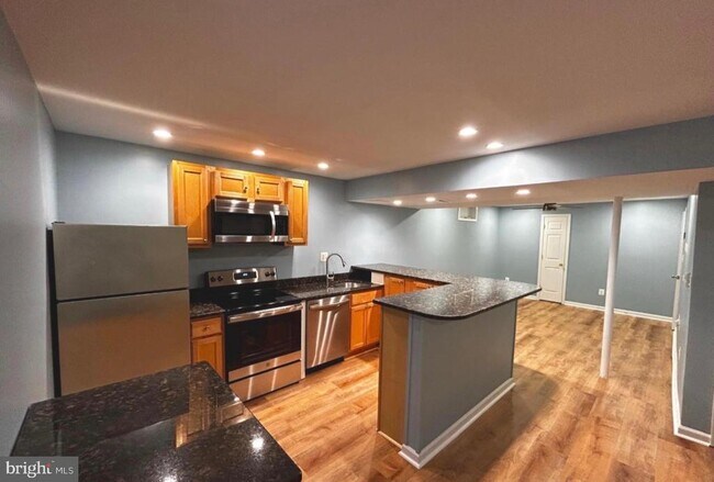 5415 Chillingham Pl in Frederick, MD - Building Photo - Building Photo