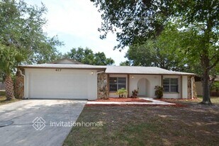 417 Oakleaf Blvd in Oldsmar, FL - Building Photo
