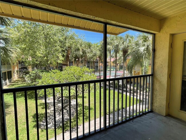1188 Coral Club Dr-Unit -1188 in Coral Springs, FL - Building Photo - Building Photo