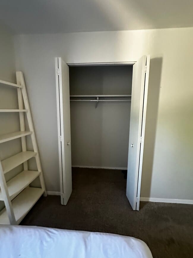 property at 3024 Ross Dr