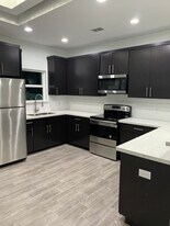 1419 S Flag St, Unit 1 in Pharr, TX - Building Photo