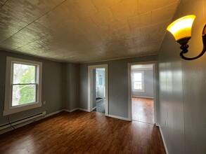 111 Fisher Ave in Middletown, PA - Foto de edificio - Building Photo