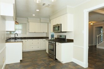 54 Staghorn Ct in Lake Jackson, TX - Building Photo - Building Photo