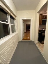 6 Linnaean St, Unit 22 in Cambridge, MA - Building Photo - Building Photo