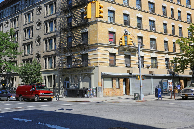 505 W 142nd St in New York, NY - Building Photo - Building Photo