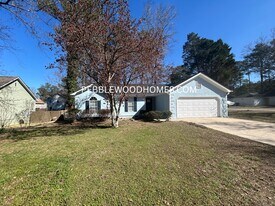 2599 Candler Way SW in Marietta, GA - Building Photo