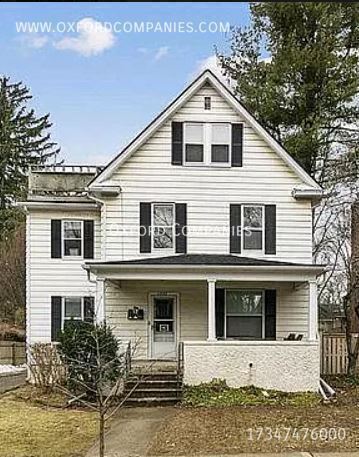1322 S Forest Ave in Ann Arbor, MI - Foto de edificio