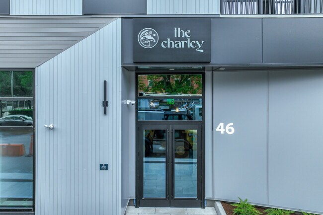 The Charley in Boston, MA - Foto de edificio - Building Photo