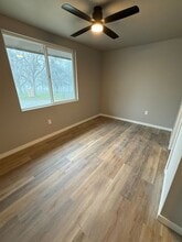 6208 Dark Hollow Rd in Medford, OR - Building Photo - Building Photo