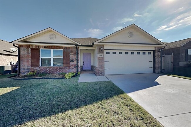 property at 9800 Jackrabbit Rd