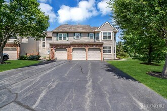 1506 Pinhorn Dr in Bridgewater, NJ - Building Photo - Building Photo