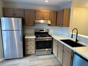 6935 Tippecanoe Rd in Canfield, OH - Building Photo - Building Photo