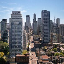 The Ivy in Toronto, ON - Building Photo