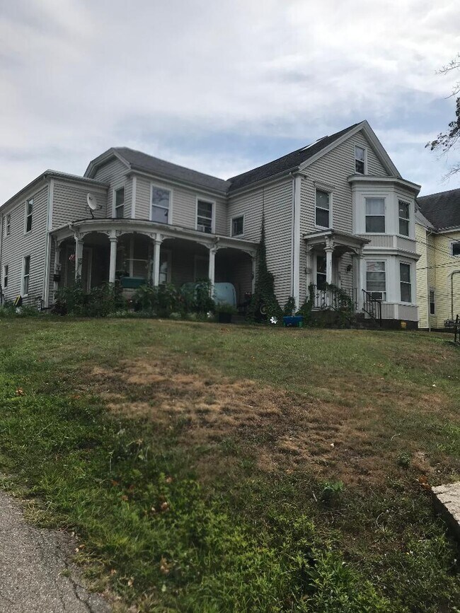 27 N Main St Rentals in Natick, MA