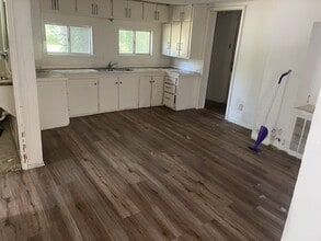 319 N G St in Muskogee, OK - Building Photo - Building Photo