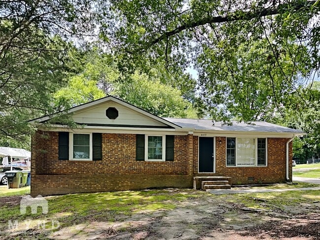 property at 4413 Kilcullen Dr